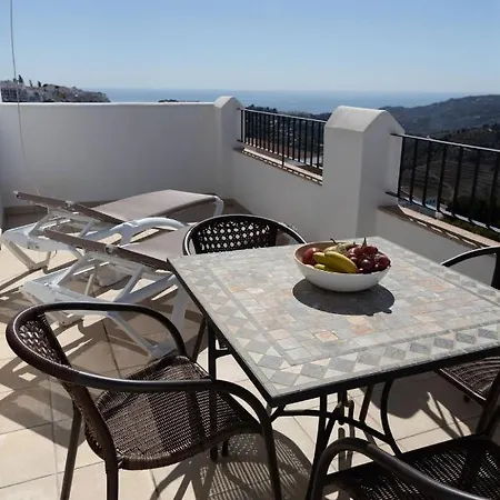 Apartment Carmen Plaza *