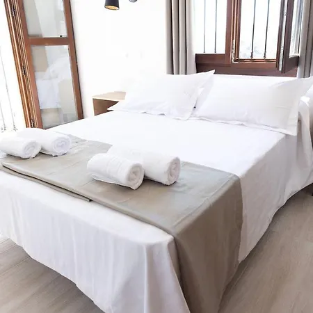 Carmen Plaza Apartment *